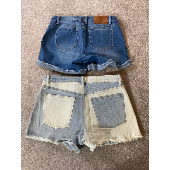 2 pairs Shorts Boho Style Embroidered & Two-Tone Denim Womens Size 9 - Picture 2 of 16